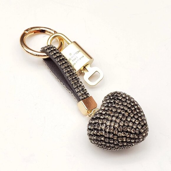 Authentic Louis Vuitton Lock & Key with unbranded Heart Bagcharm, Keycharm - Picture 3 of 8